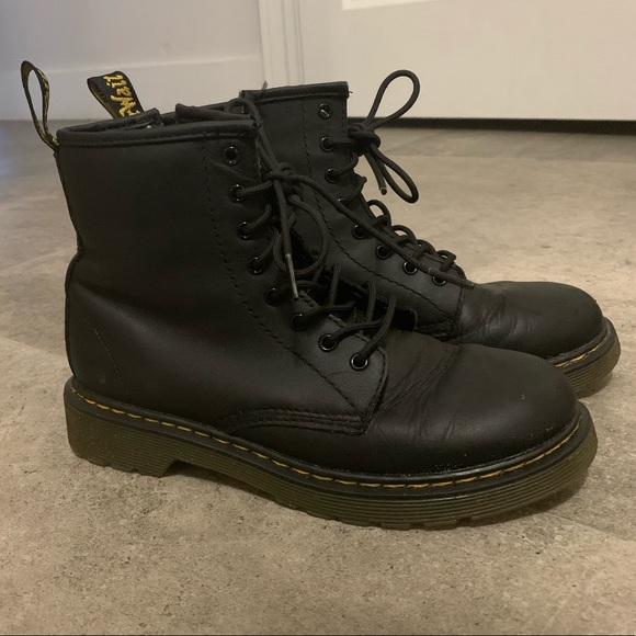 doc martens size 5 woman - Picture 1 of 3